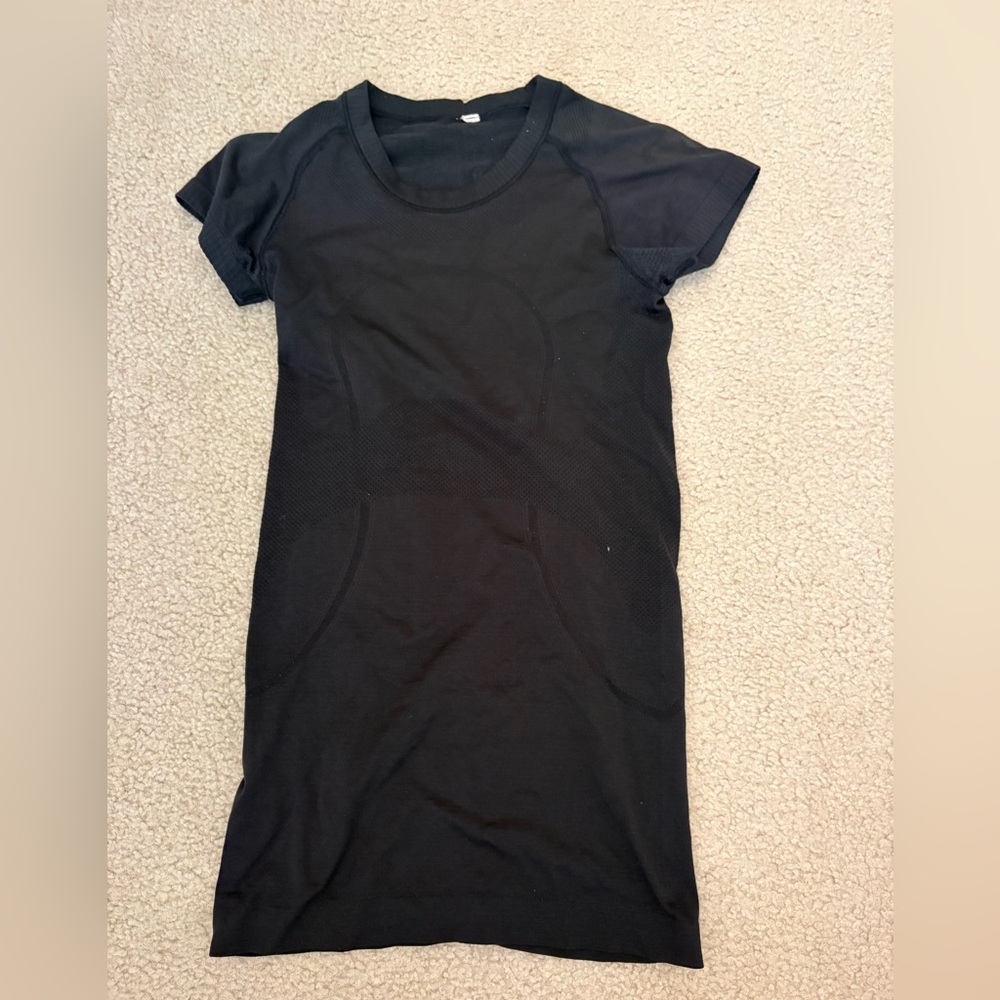 Lululemon short sleeve swiftly tech shirt in black